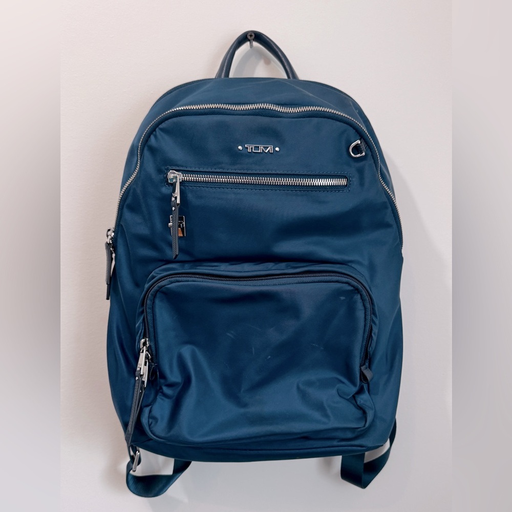 Tumi Voyageur Hilden Travel Work School Backback in Teal Blue Turquoise